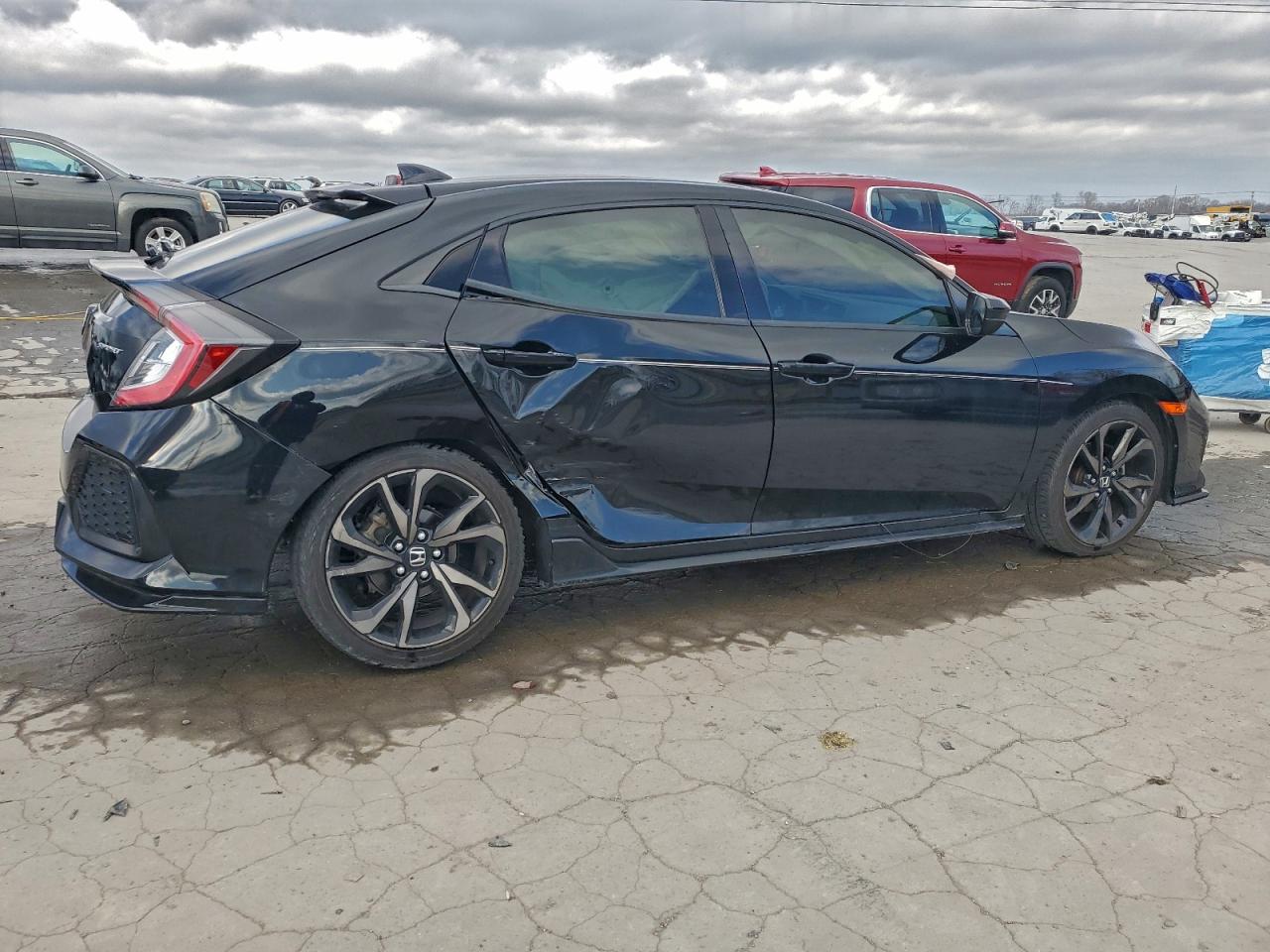 Honda Civic Sport Image 8