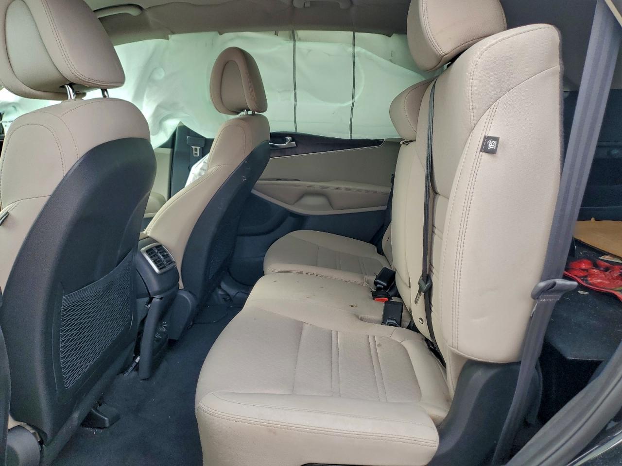 Kia Sorento Lx Image 9