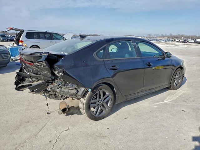 Kia Forte Gt Line Image 2