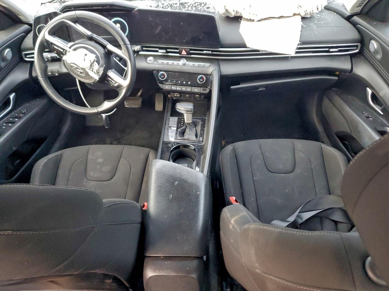 Hyundai ELANTRA Sel Image 13