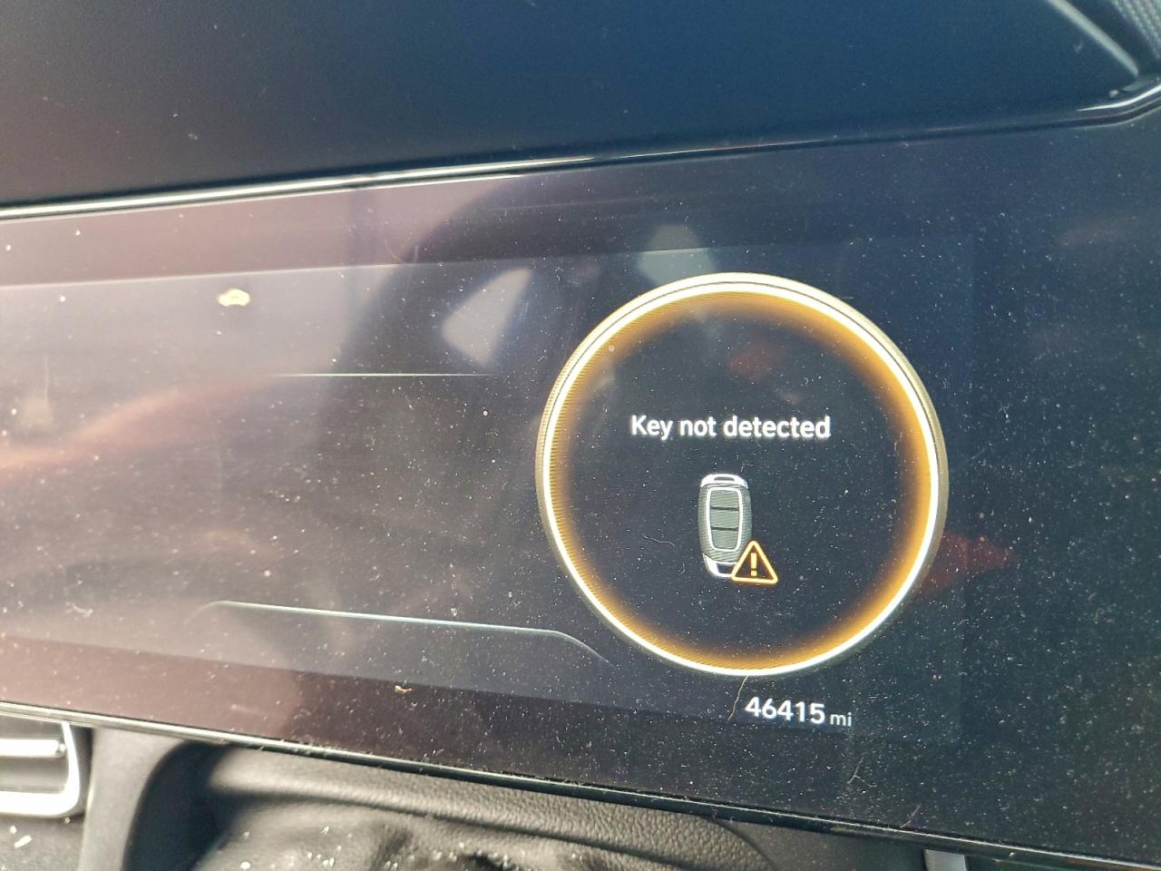 Hyundai ELANTRA Sel Image 3