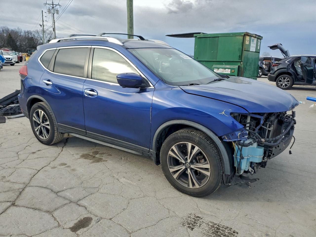 Nissan Rogue S Image 5