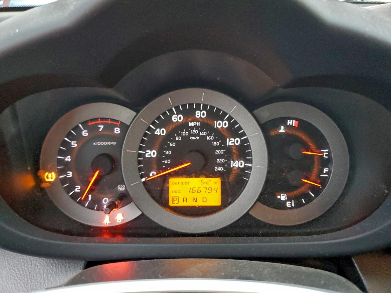 Toyota RAV4 Sport Image 8