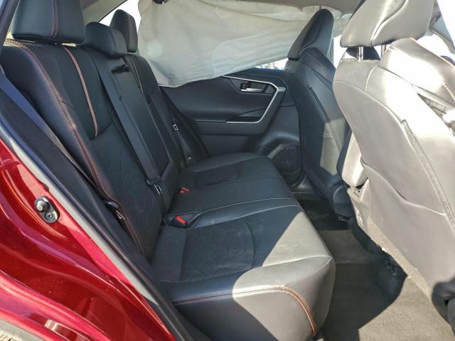 Toyota RAV4 Adventure Image 12