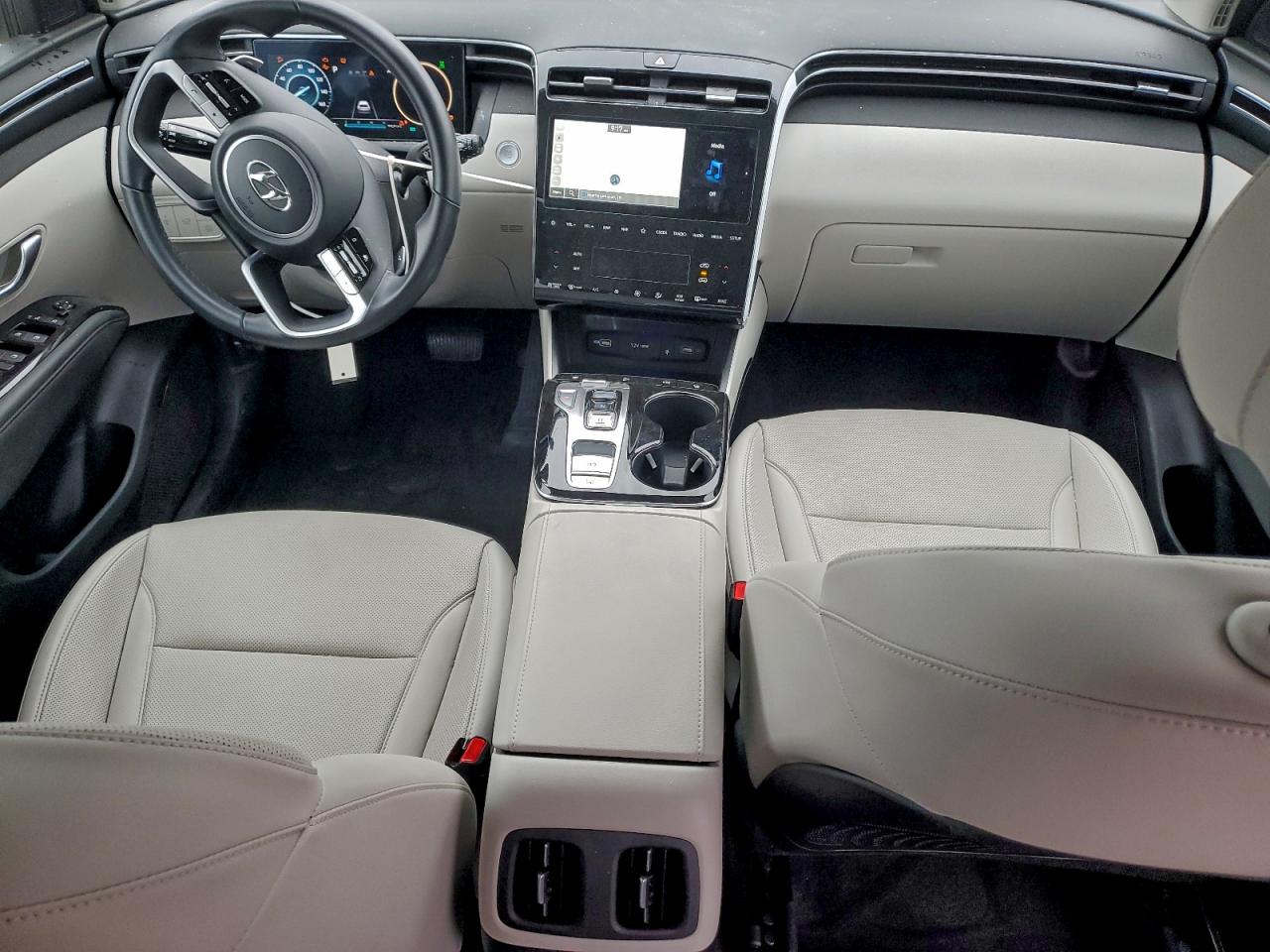 Hyundai TUCSON Sel Convenience Image 6