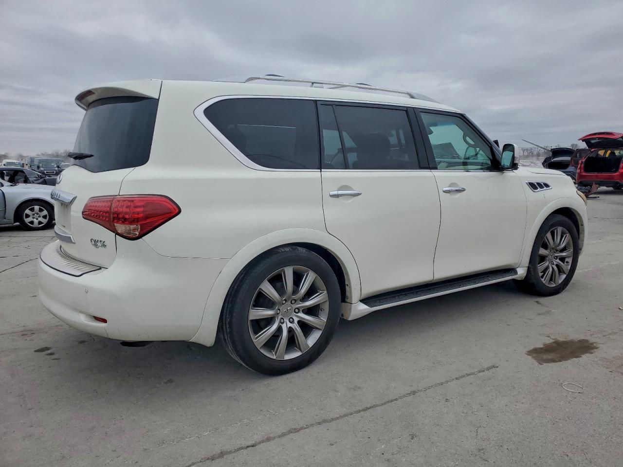 INFINITI Qx Image 14