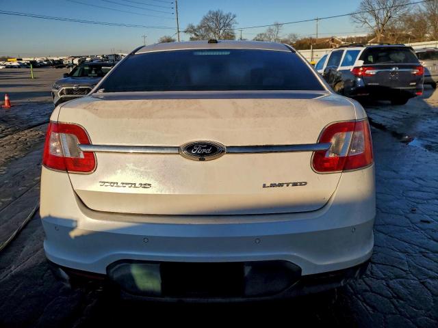 Ford Taurus Limited Image 4