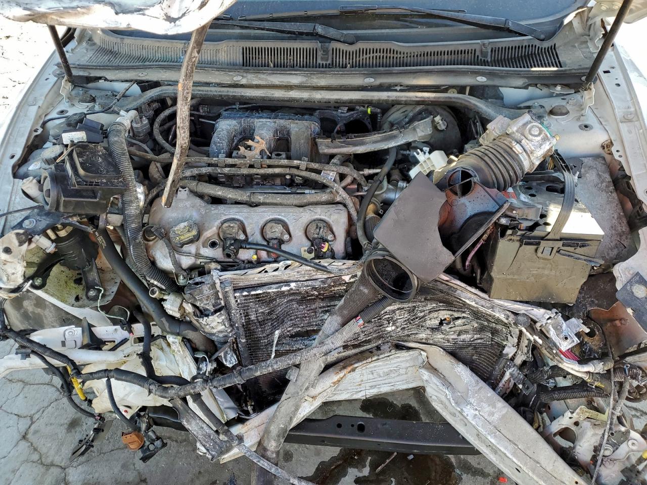 Ford Taurus Limited Image 10