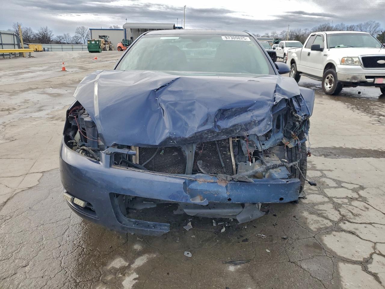 Chevrolet Impala Ls Image 12