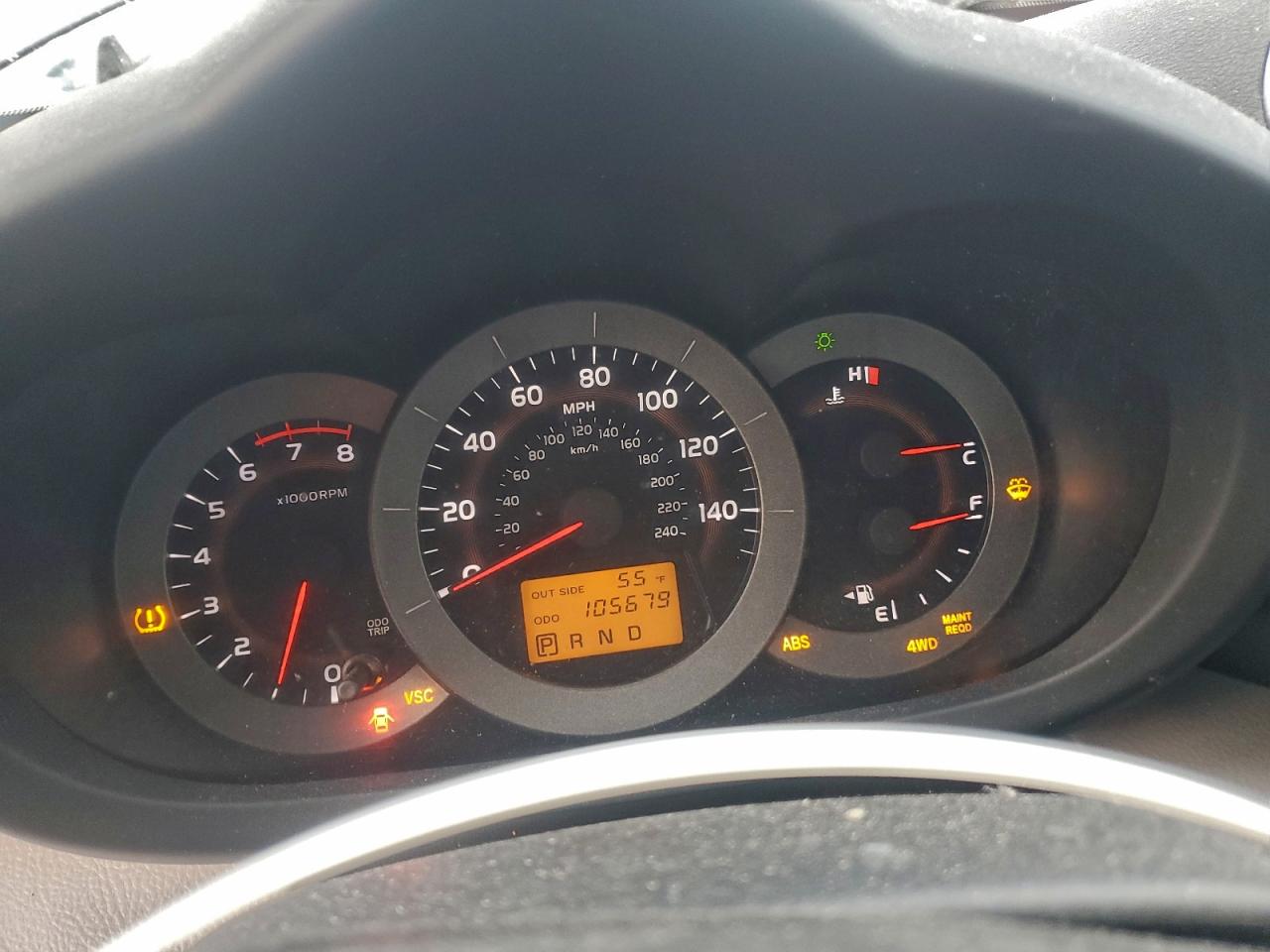 Toyota RAV4 Limited Image 8