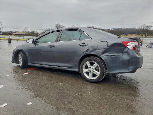 Toyota Camry L Image 7