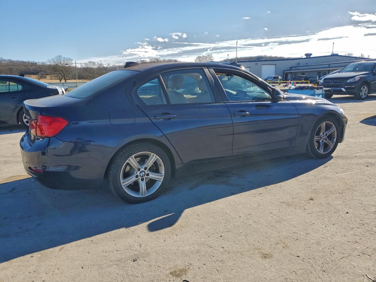 BMW 3 Series I Image 3