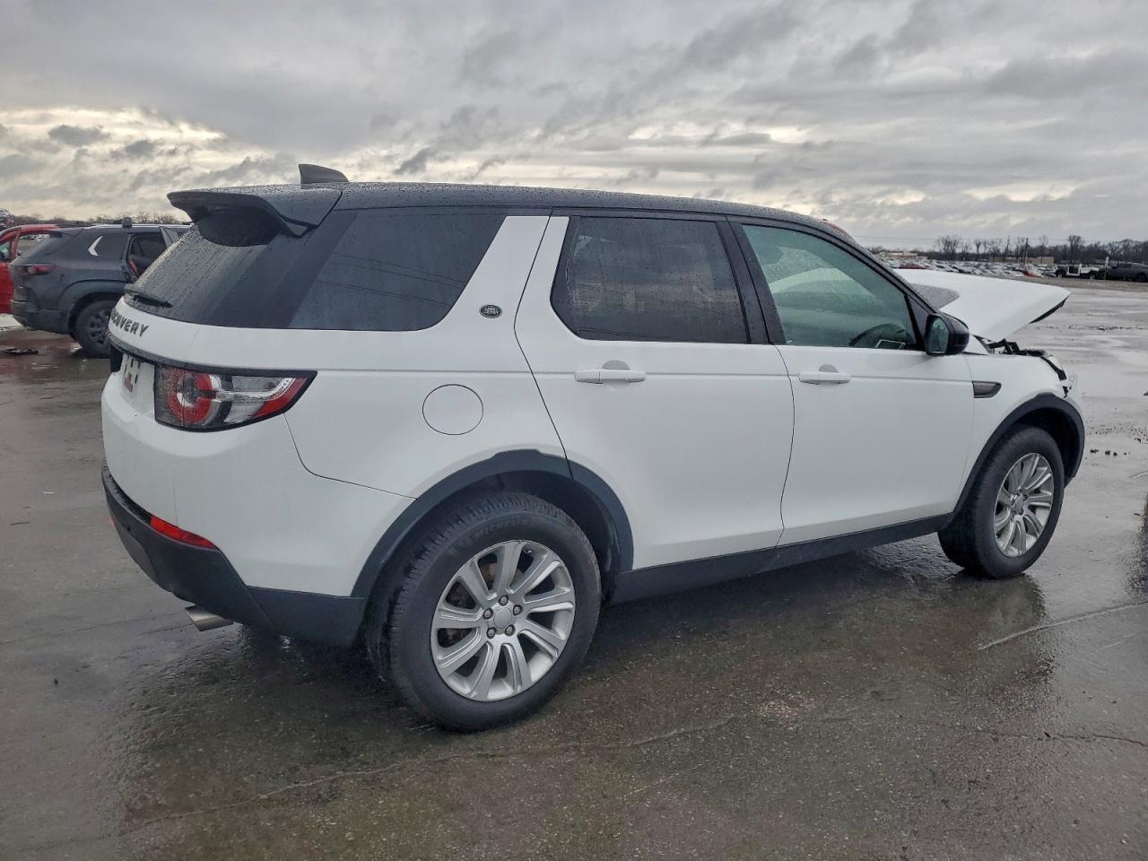 Land Rover Discovery Se Image 3