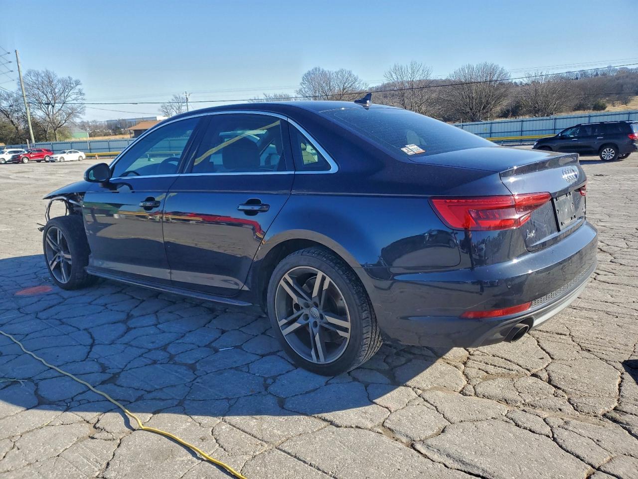 Audi A4 Premium Plus Image 11