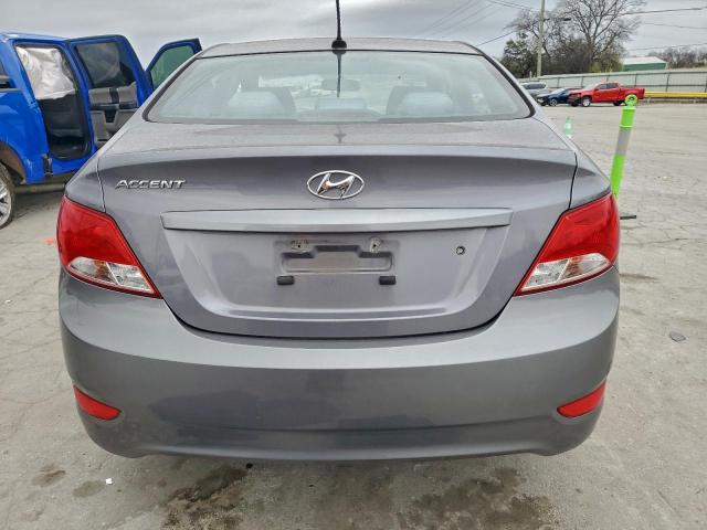 Hyundai ACCENT Se Image 8