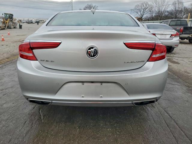 Buick LaCrosse Essence Image 4