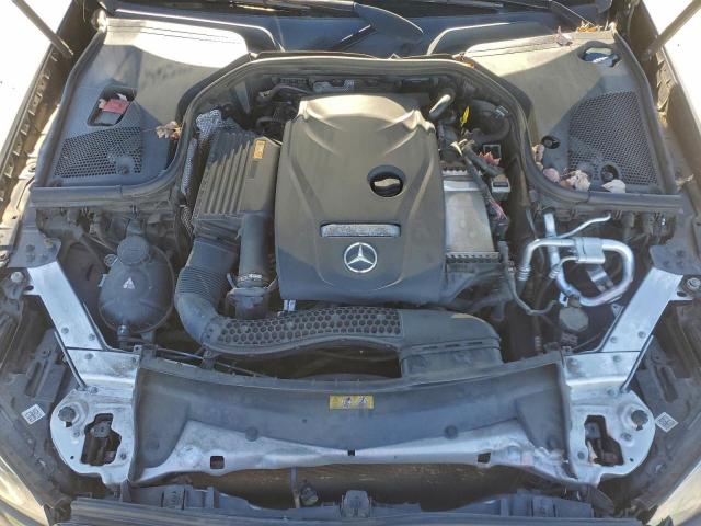 Mercedes-Benz E-Class 300 4matic Image 6