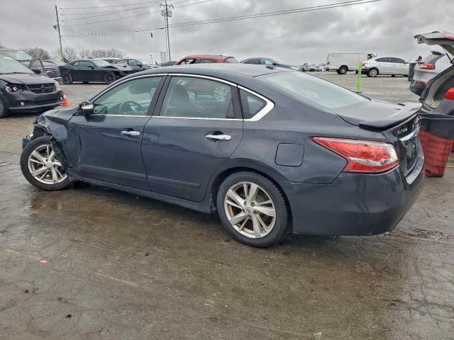 Nissan Altima 2.5 Image 3