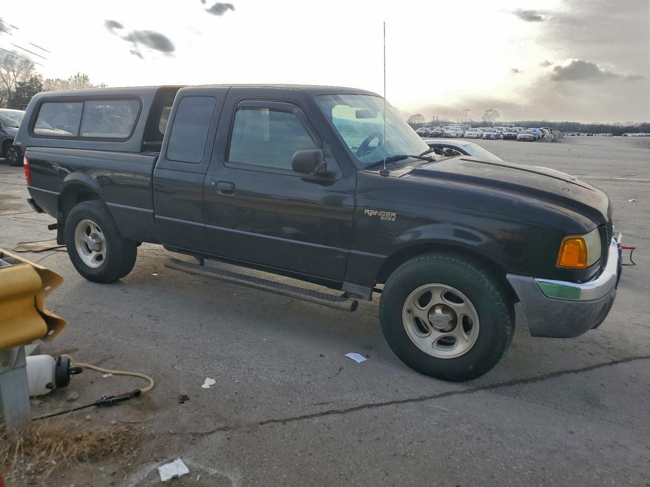 Ford Ranger Super Cab Image 12