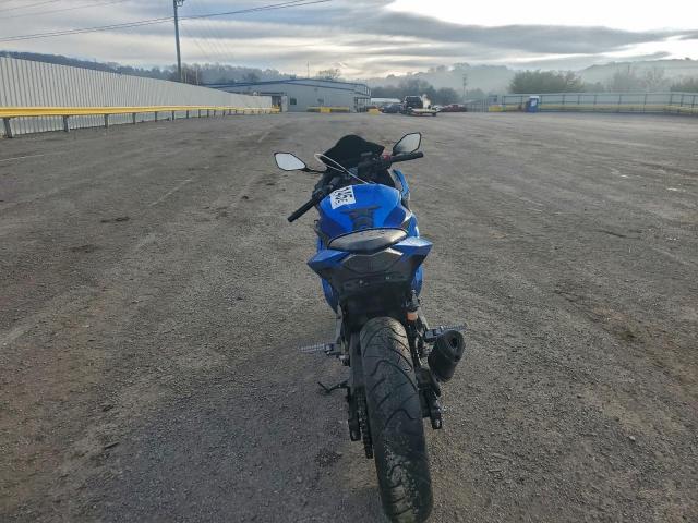 Kawasaki Ex A Image 9