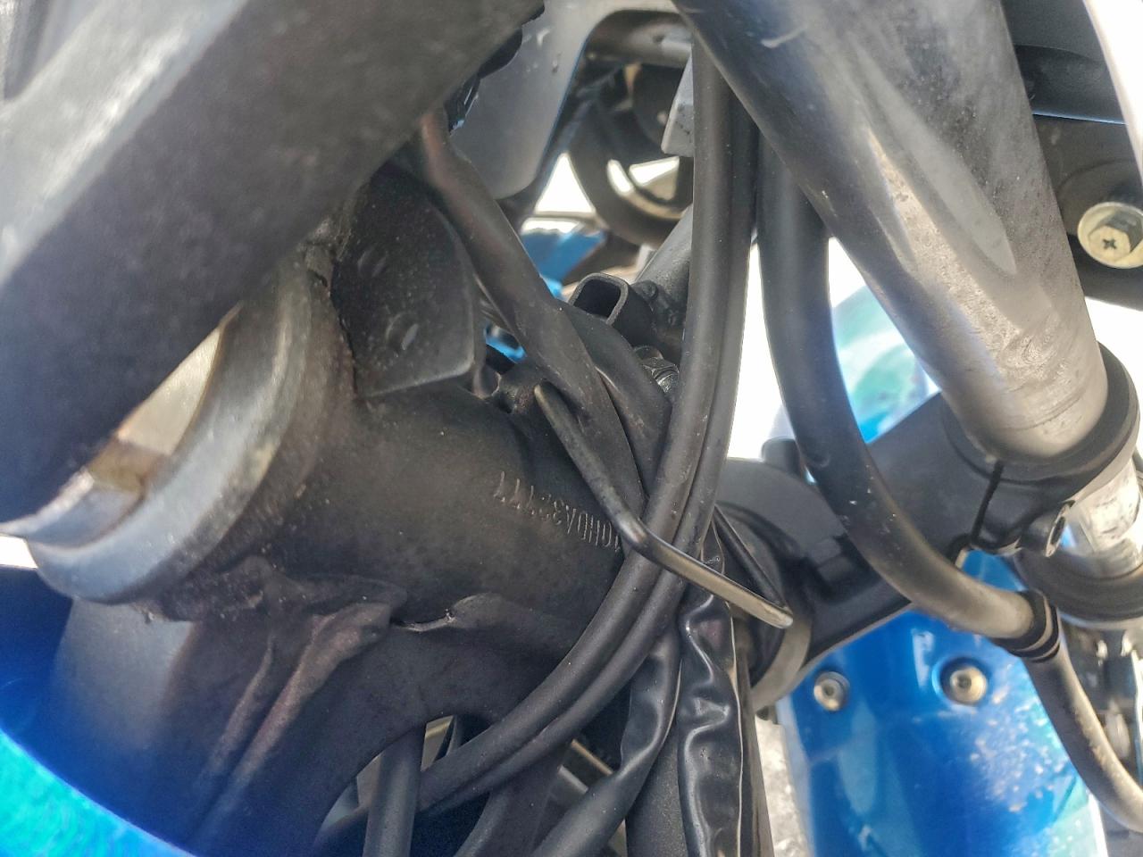 Kawasaki Ex A Image 6