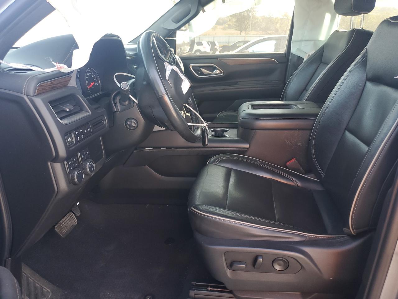 Chevrolet Tahoe K1500 Premier Image 8