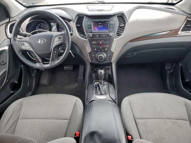 Hyundai SANTA FE Image 9