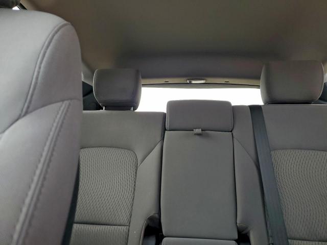 Hyundai SANTA FE Image 8