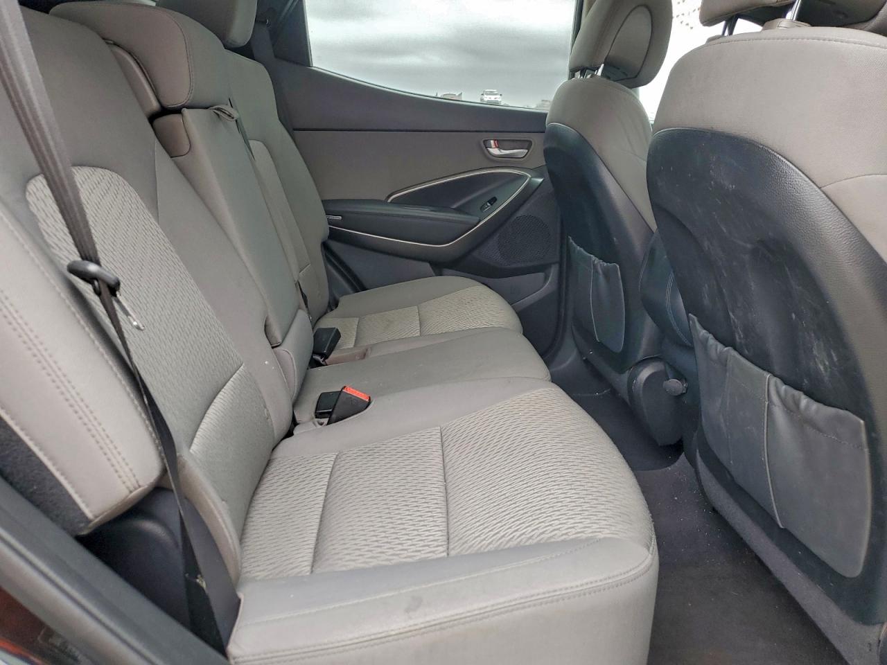 Hyundai SANTA FE Image 11