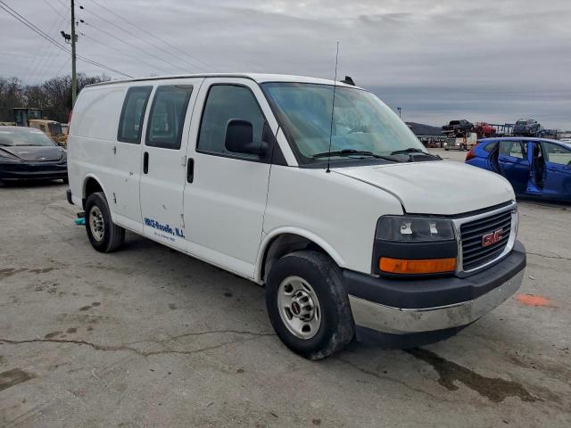 GMC Savana G2500 Image 4