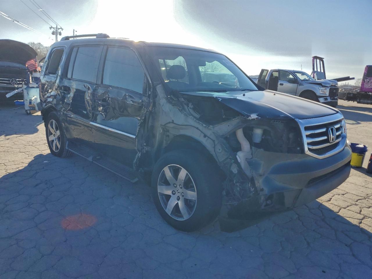 Honda Pilot Touring Image 2