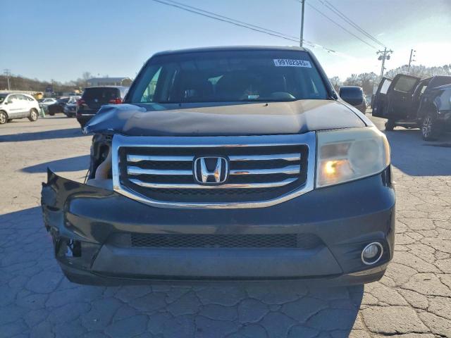 Honda Pilot Touring Image 7