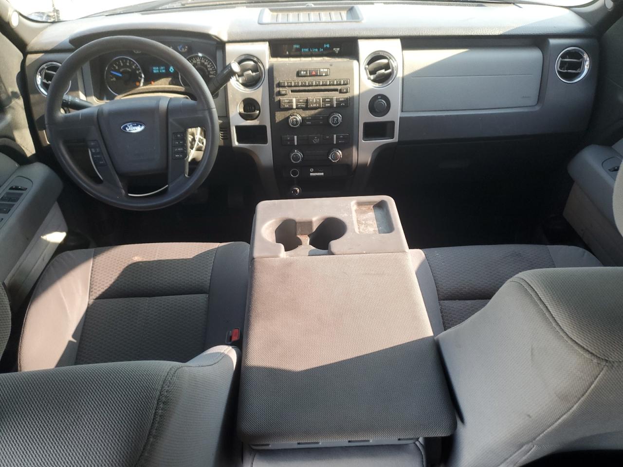 Ford F-150 Supercrew Image 6