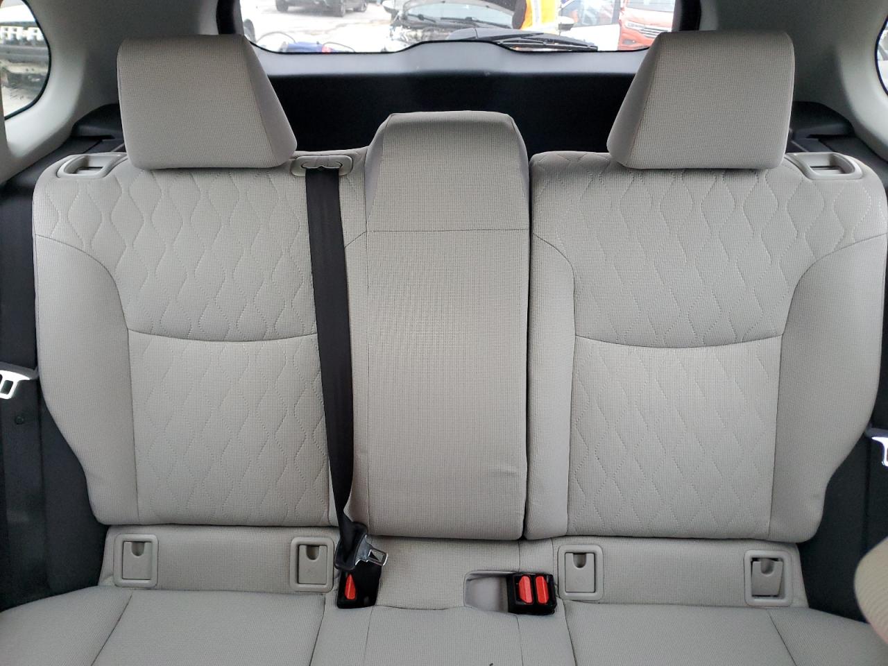 Toyota Corolla Le Image 11