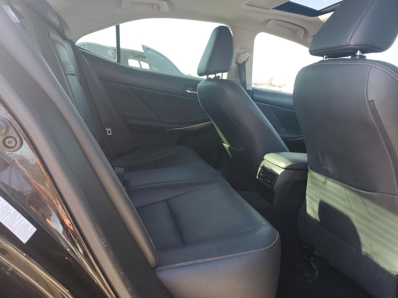 Lexus Is 350 Image 12