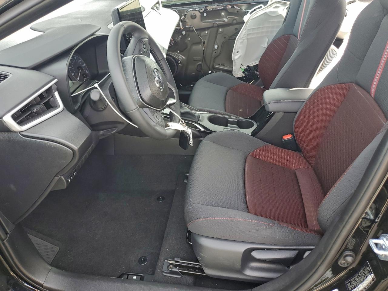 Toyota Corolla Se Image 6