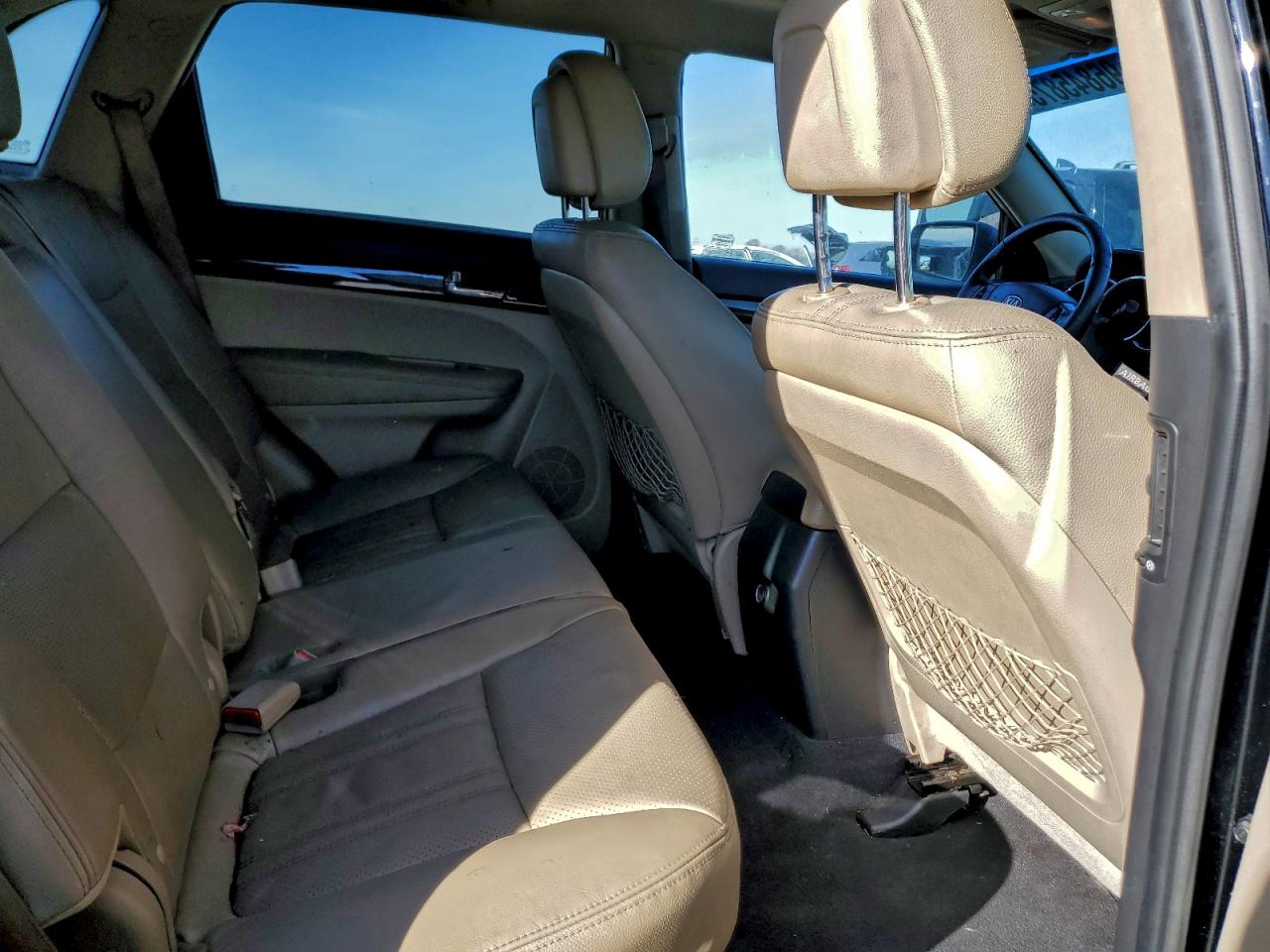 Kia Sorento Ex Image 12