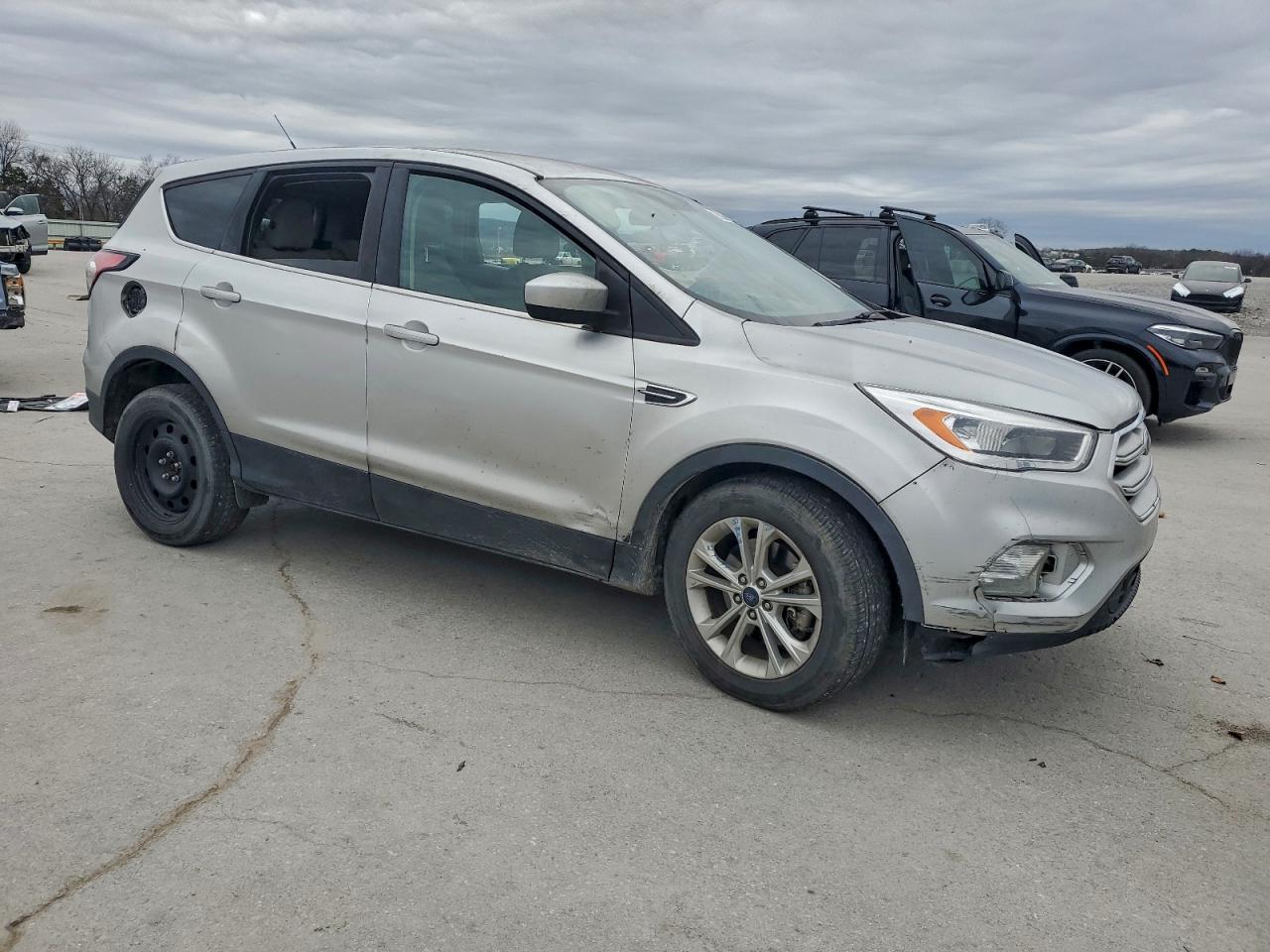 Ford Escape Se Image 4