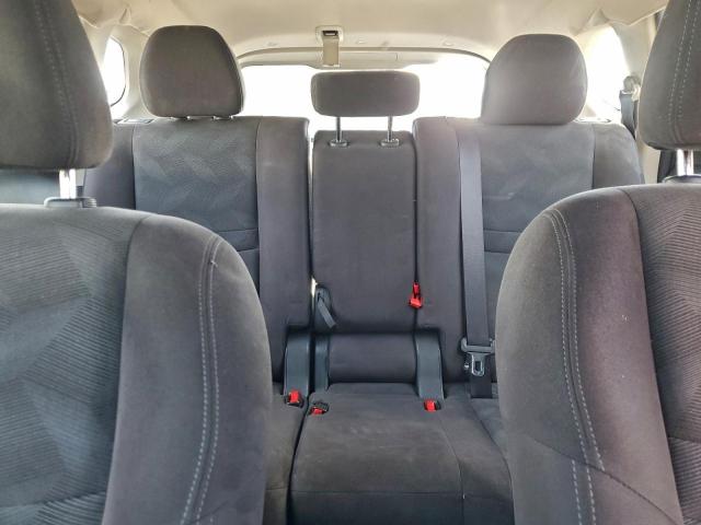 Nissan Rogue S Image 6