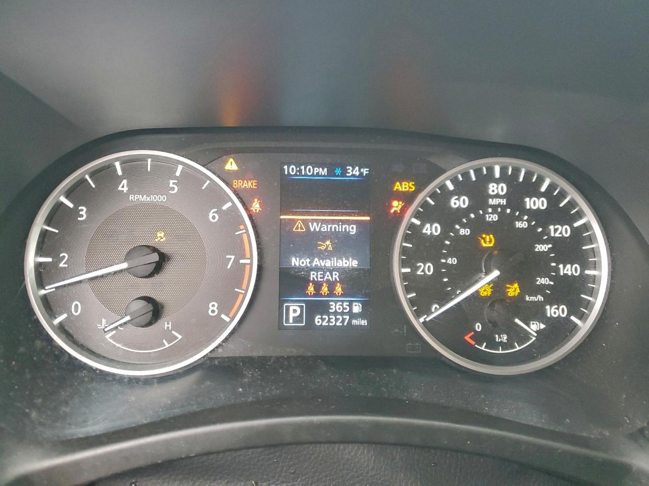 Nissan Sentra S Image 2