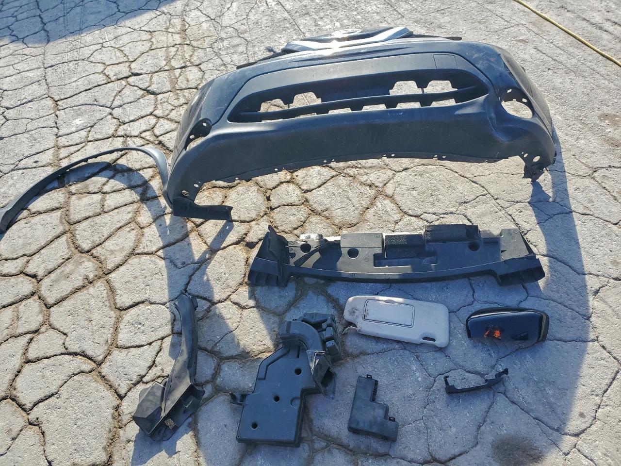 Nissan Rogue S Image 5