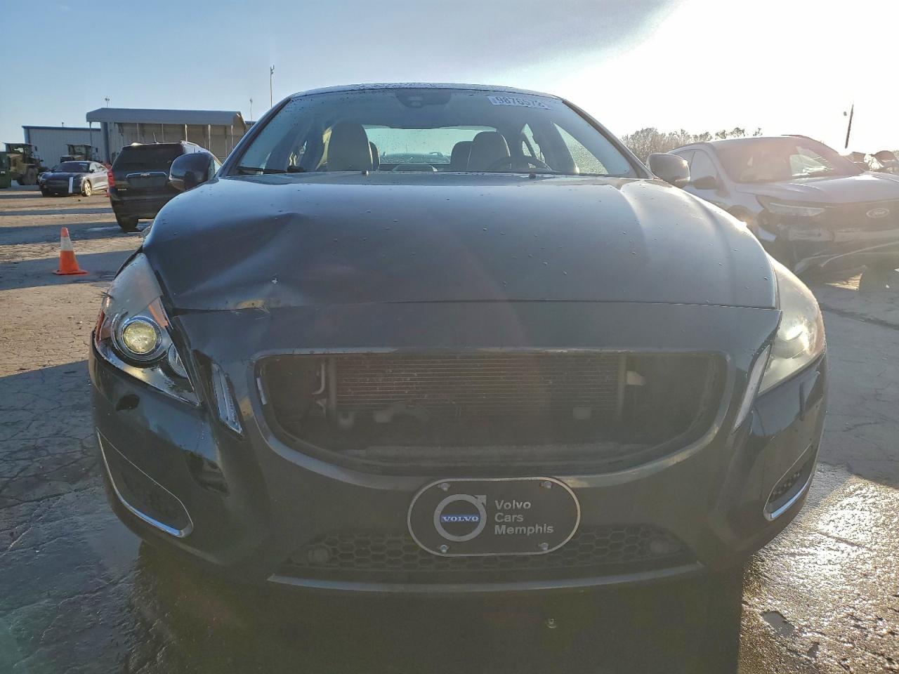 Volvo S60 T5 Image 2