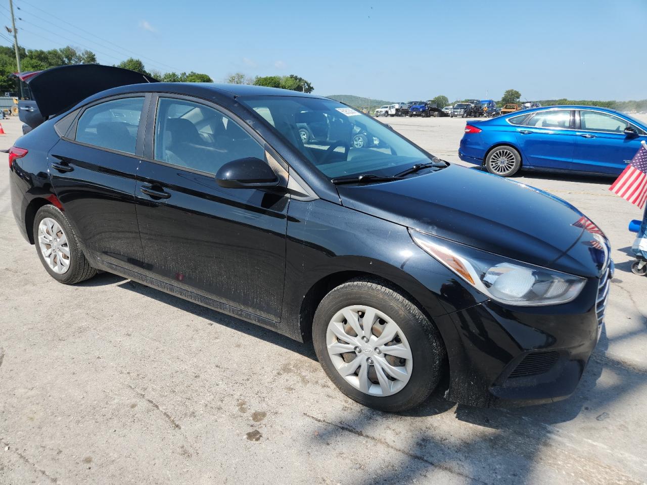 Hyundai ACCENT Se Image 12