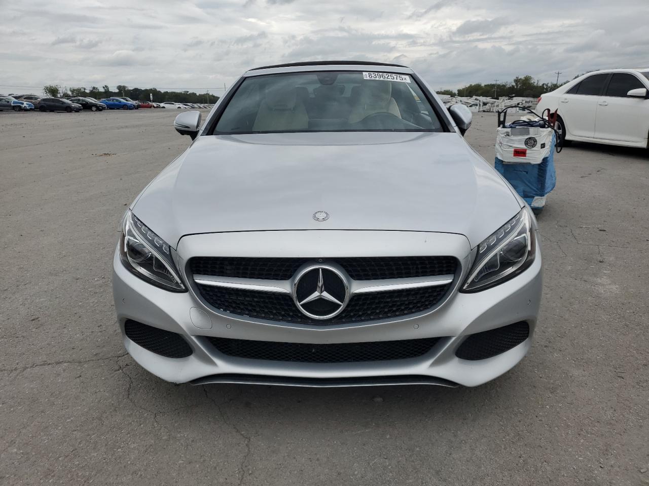 Mercedes-Benz C-Class 300 4matic Image 9