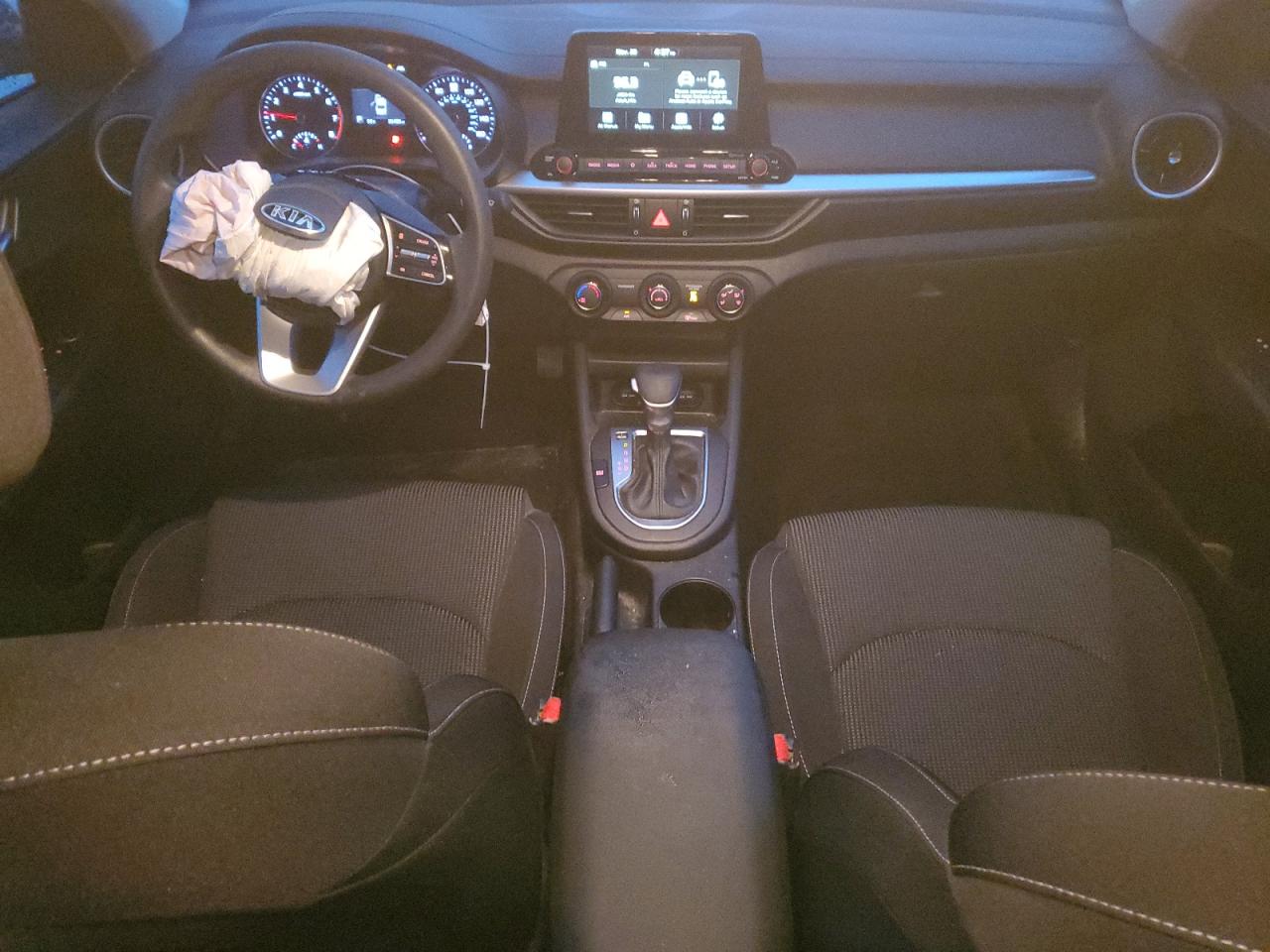 Kia Forte Fe Image 5