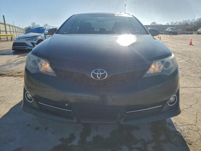 Toyota Camry L Image 6