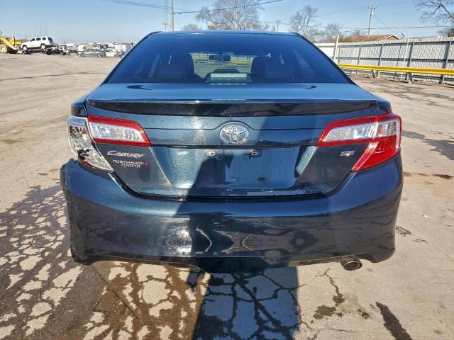 Toyota Camry L Image 8