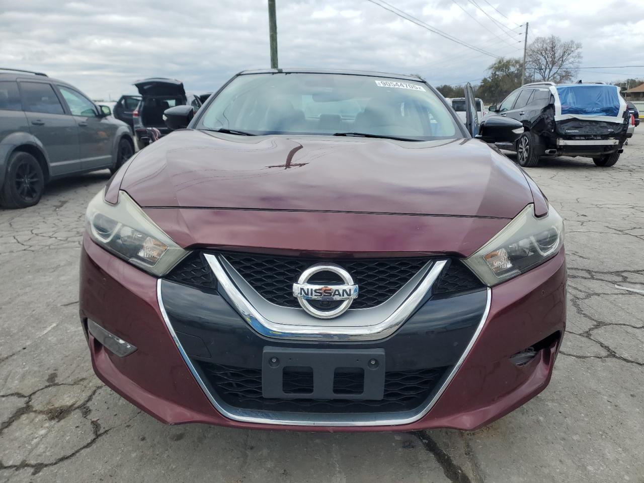 Nissan Maxima 3.5s Image 5