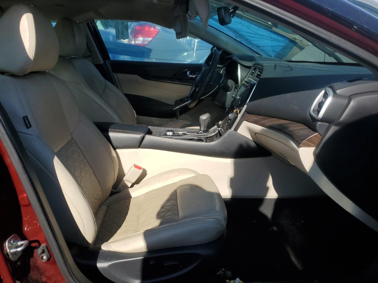 Nissan Maxima 3.5s Image 4