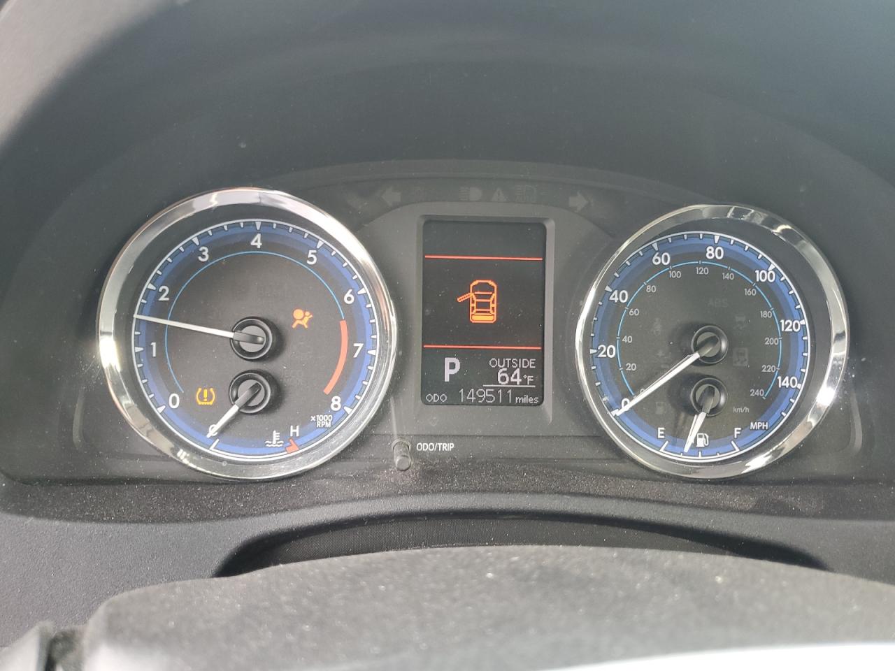 Toyota Corolla L Image 11